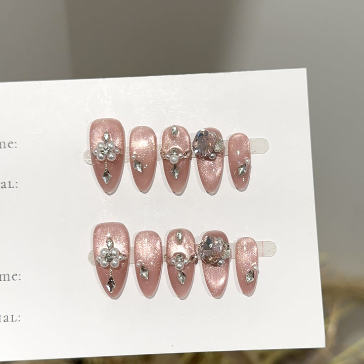 Glamorous Press-On Nail Art Set with Pearl and Stone Accents