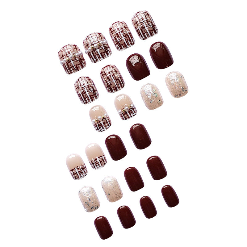 Artfully designed nail art Stornfield