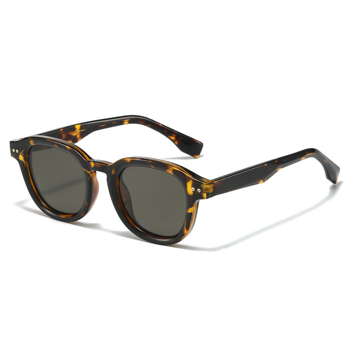 Retro-Inspired Frame Sunglasses Stornfield