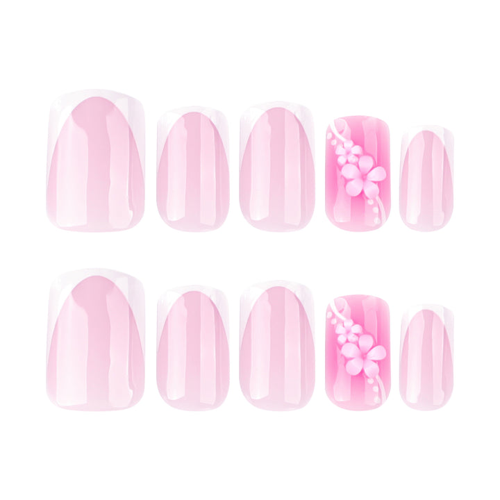 Artfully decorated gel nails Stornfield