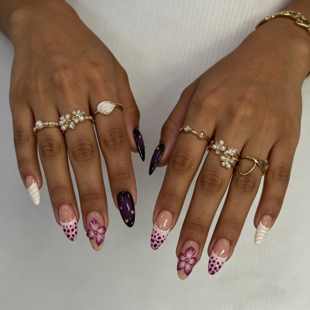 Artistic Floral and Textured Press-On Nail Set Stornfield