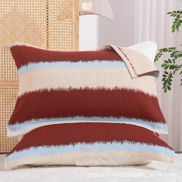 Women's pillowcase with delicate floral motif Stornfield