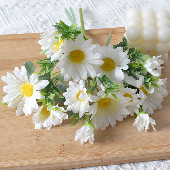Decorative Faux Daisy Floral Stem