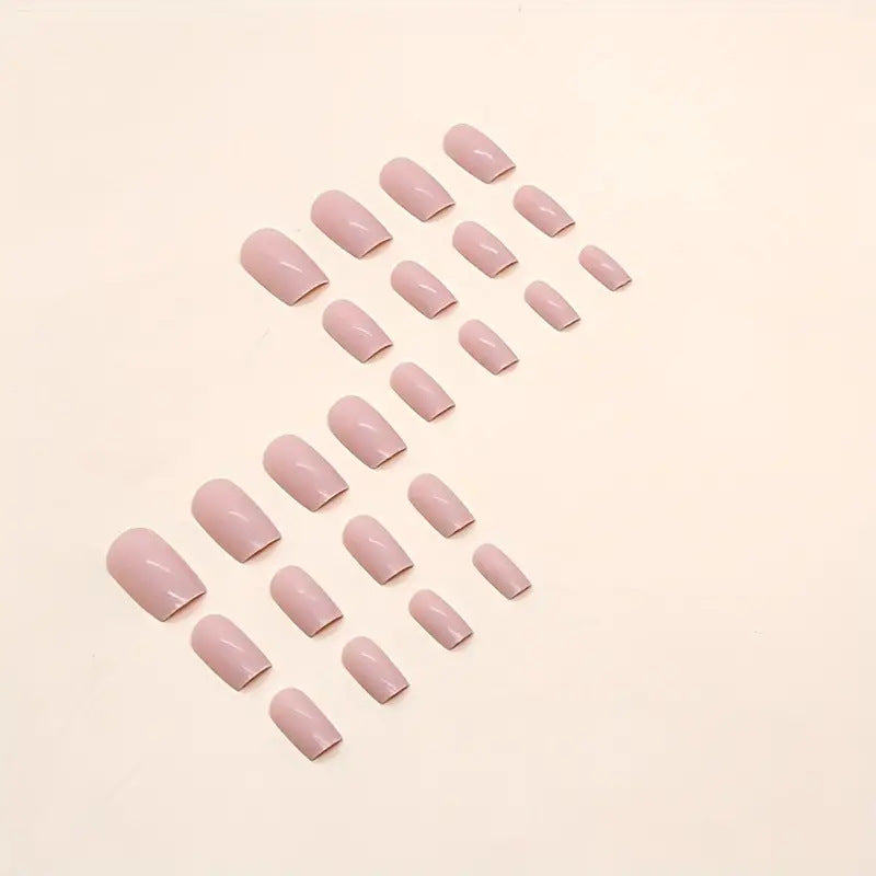 Artificial nail set with glossy finish and elegant accents Stornfield