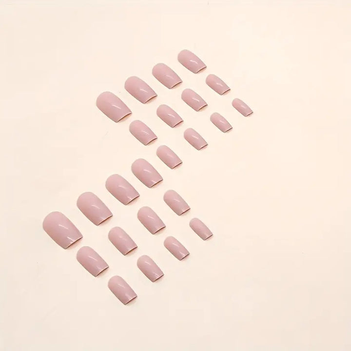 Artificial nail set with glossy finish and elegant accents Stornfield