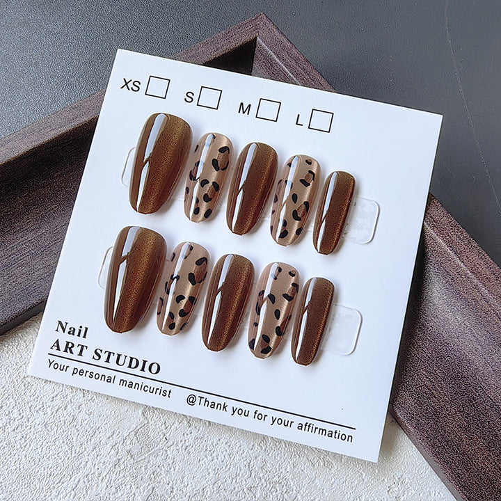Acrylic Nails in Modern Leo Design Stornfield