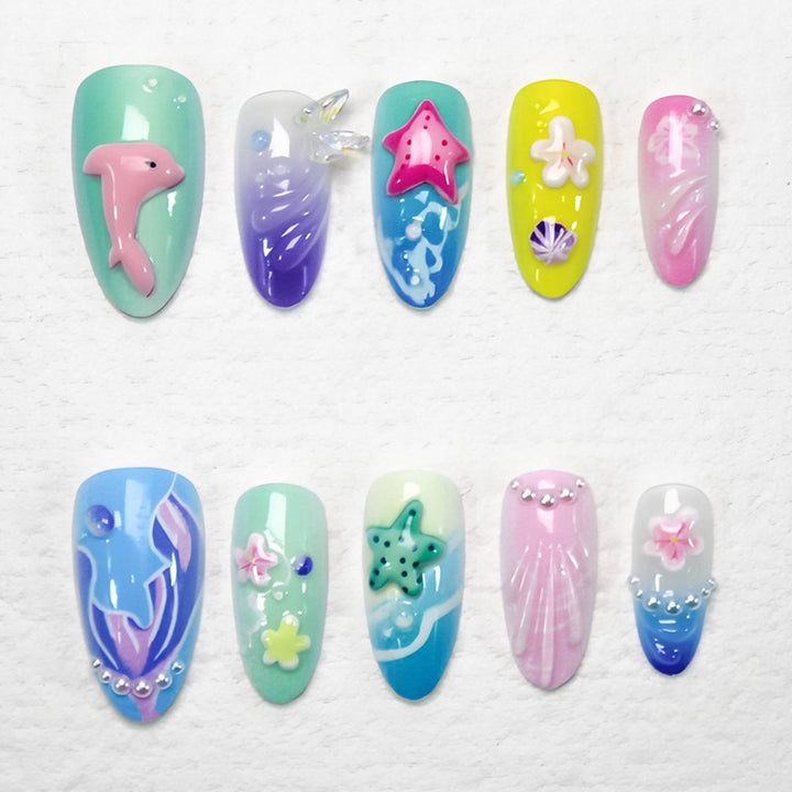 Artificial nail set with spooky clown motifs and extravagant accents Stornfield