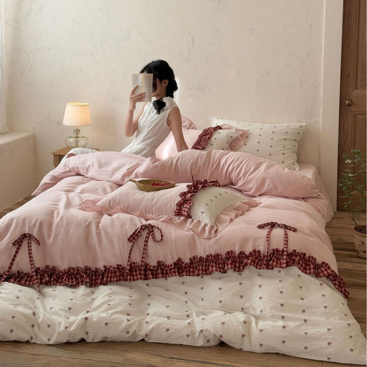 Ruffled Cotton Sateen Duvet Cover Set with Micro Floral Print and Check-Tie Trim