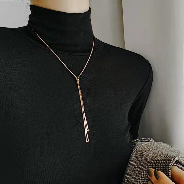 Layered Geometric Pendant Necklace Stornfield