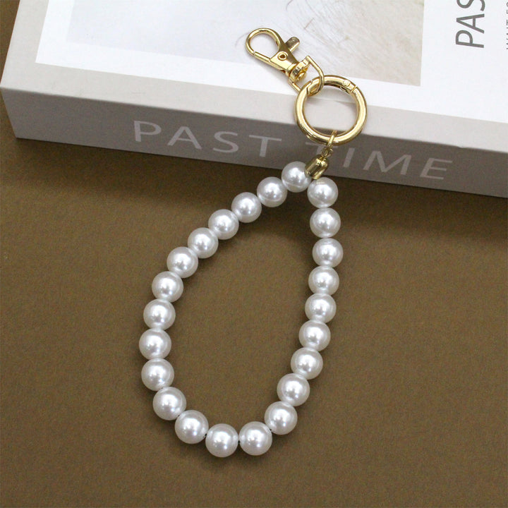 Elegant Pearl Oversized Eyewear Chain Stornfield