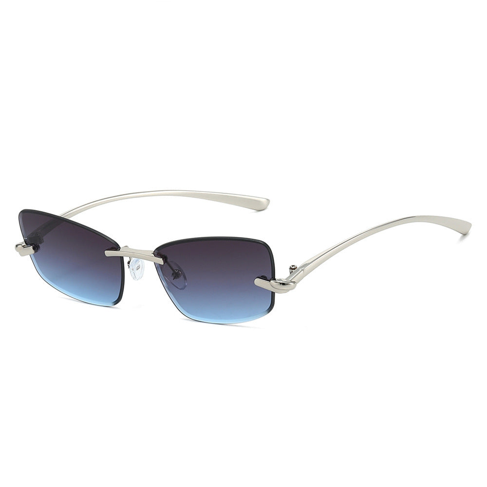 Luxurious Wide-Brim Sunglasses Stornfield