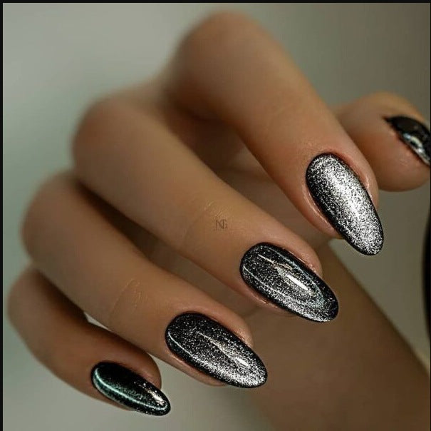 Premium Shimmering Press-On Nail Set Stornfield