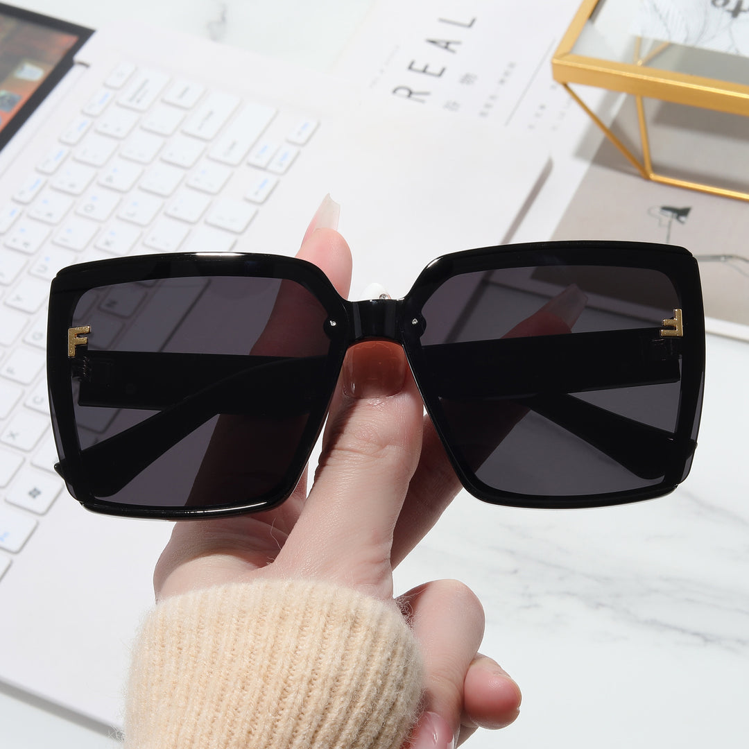 Women's modern oversized sunglasses Stornfield