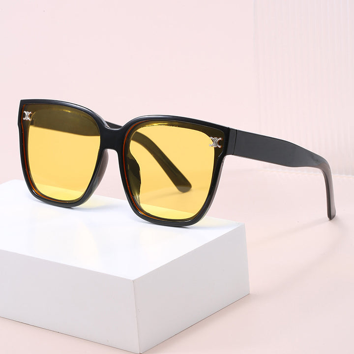 Women's Fashionable oversized sunglasses with diamond-shaped lenses Stornfield