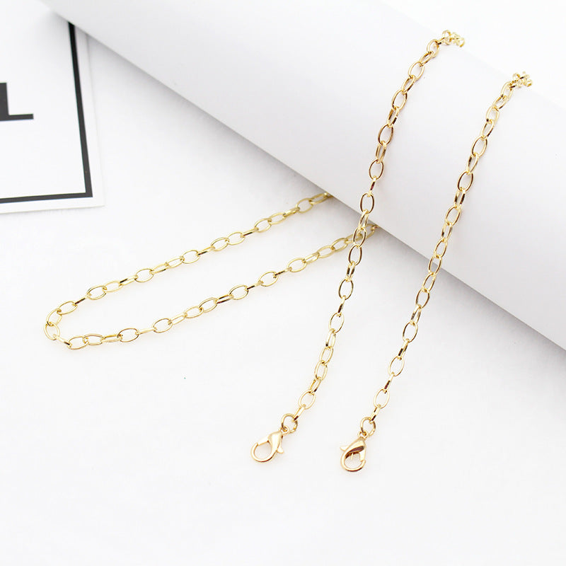Elegant Pearl-Linked Eyewear Chain Stornfield