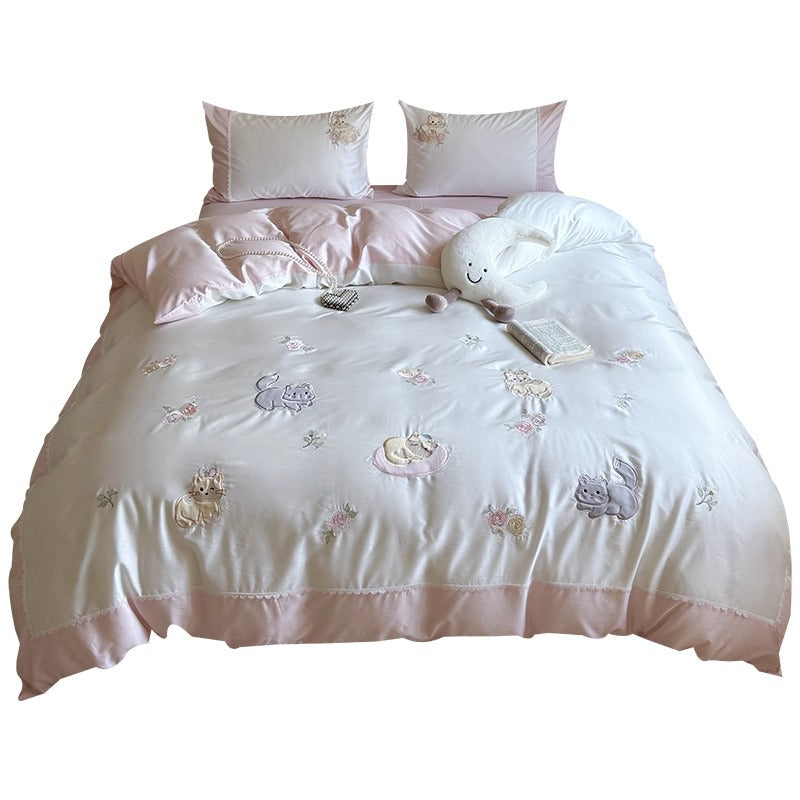 Embroidered Satin-Feel Cotton Duvet Cover & Pillowcase Set with Kitten Appliqués