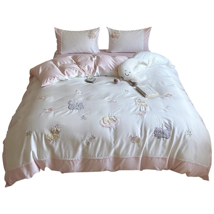 Embroidered Satin-Feel Cotton Duvet Cover & Pillowcase Set with Kitten Appliqués