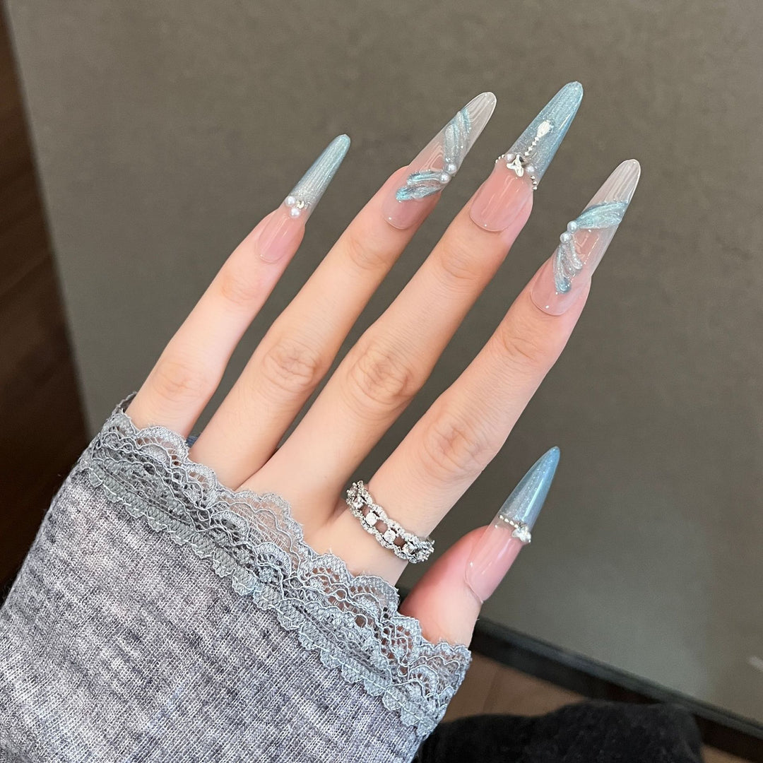 Artistic 3D Lace-Embellished Press-On Nail Set Stornfield
