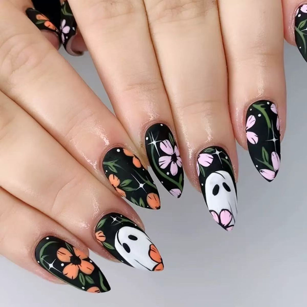 Artificial nail set with floral and spooky designs Stornfield