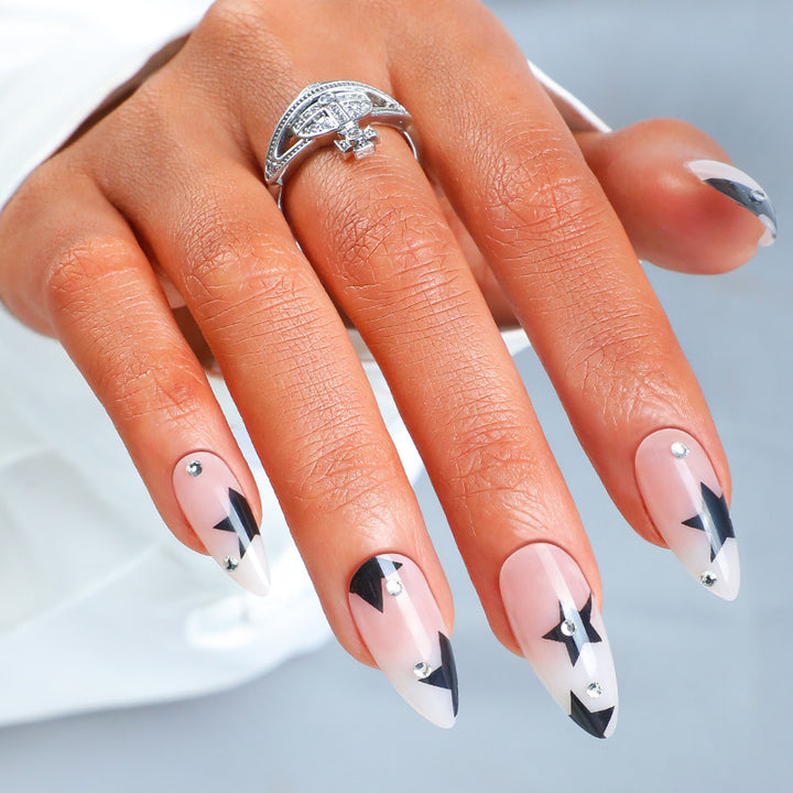 Artistic Press-On Nail Set with Star Design Stornfield