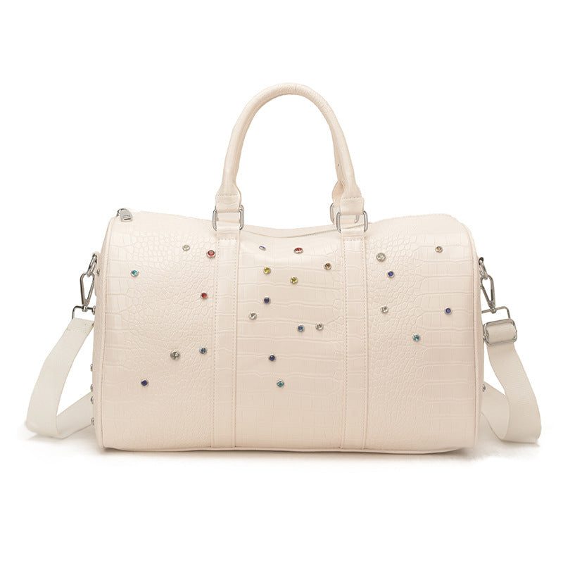 Fashionable travel bag with structured surface and versatile interior Stornfield