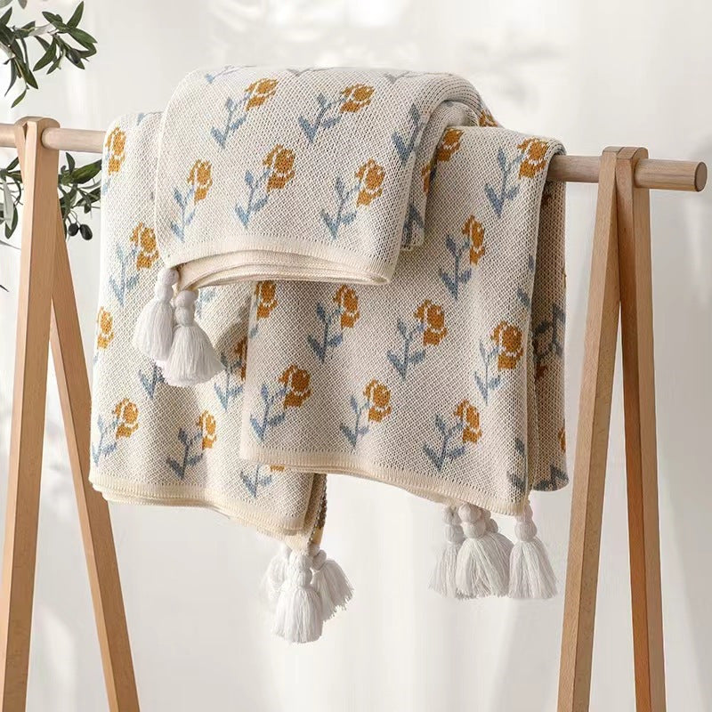 Decorative Floral Knit Throw
