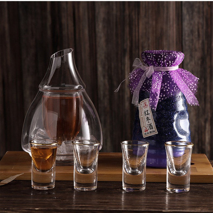 Two-Tier Spirit Glass Decanter | Stornfield