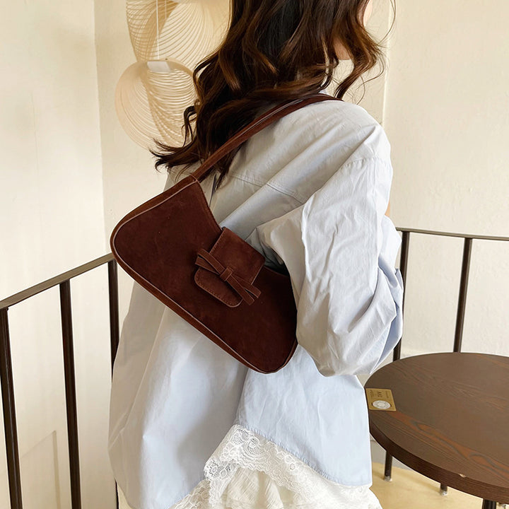 Elegant Bow-Detail Velvet Handbag Stornfield