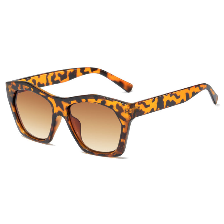 Women's fashionable sunglasses in striking leopard pattern Stornfield