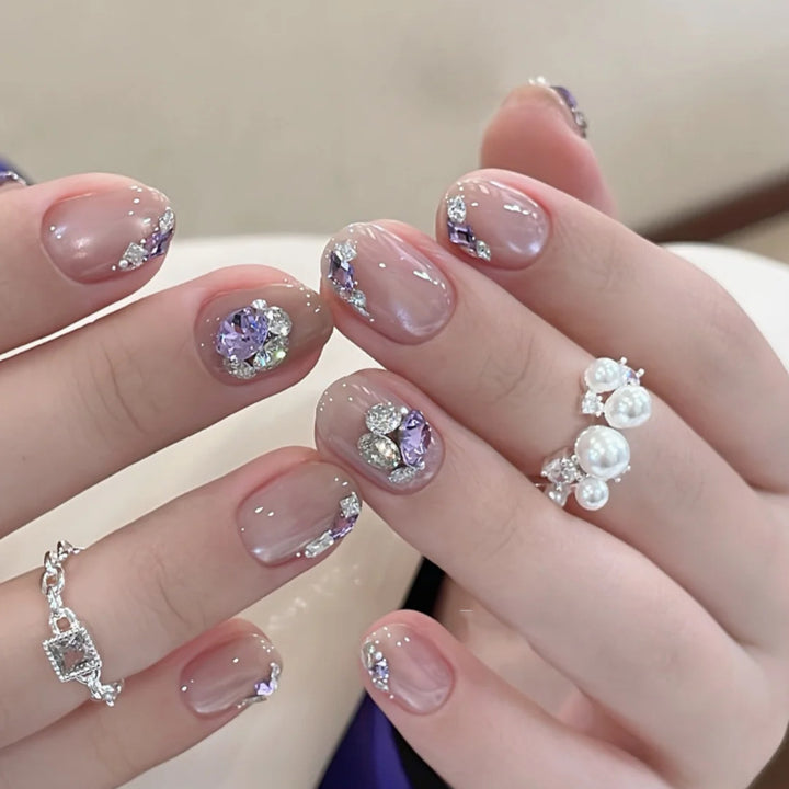 Elegant Press-On Nail Set with Gemstone Accents Stornfield