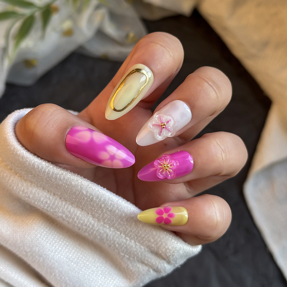Artistic Press-On Nail Set with Floral Design Stornfield