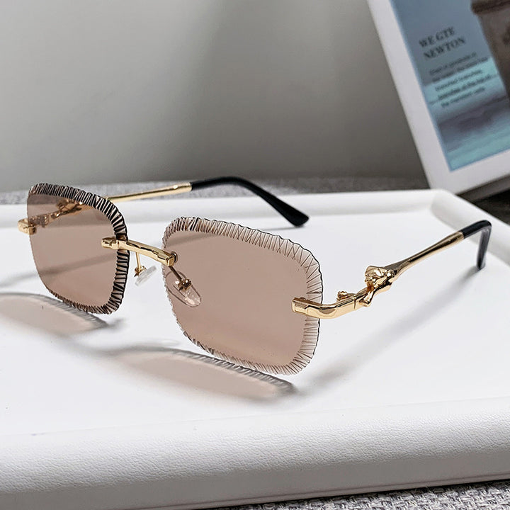 Women's fashionable sunglasses with textured frame and subtle gradient Stornfield