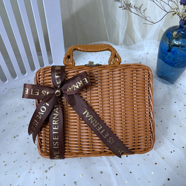 Women classic rattan handbag Stornfield