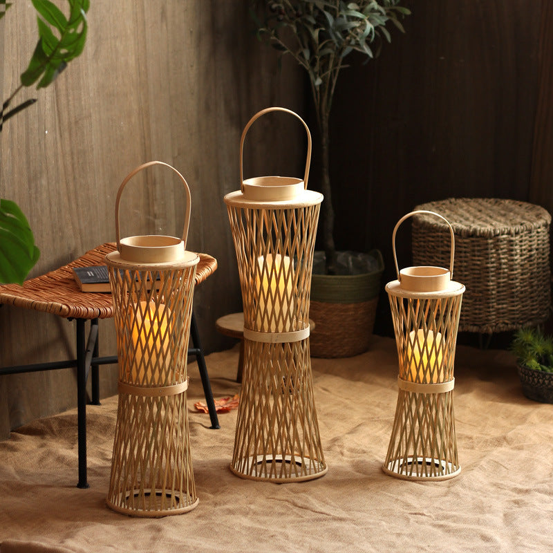 Elegant Lantern made of Rattan Stornfield
