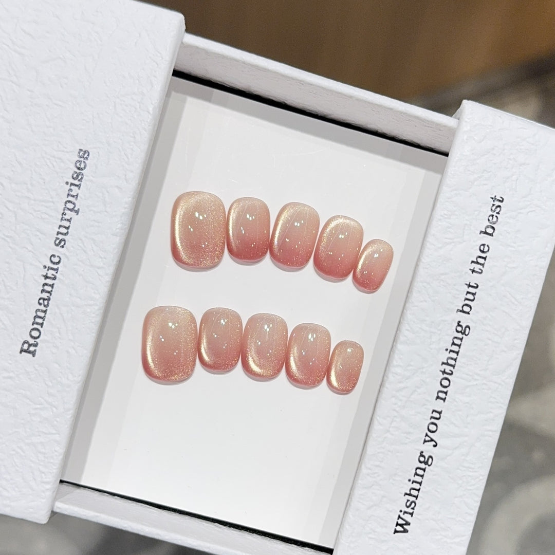 Artificial Nail Set with Shimmering Accents Stornfield