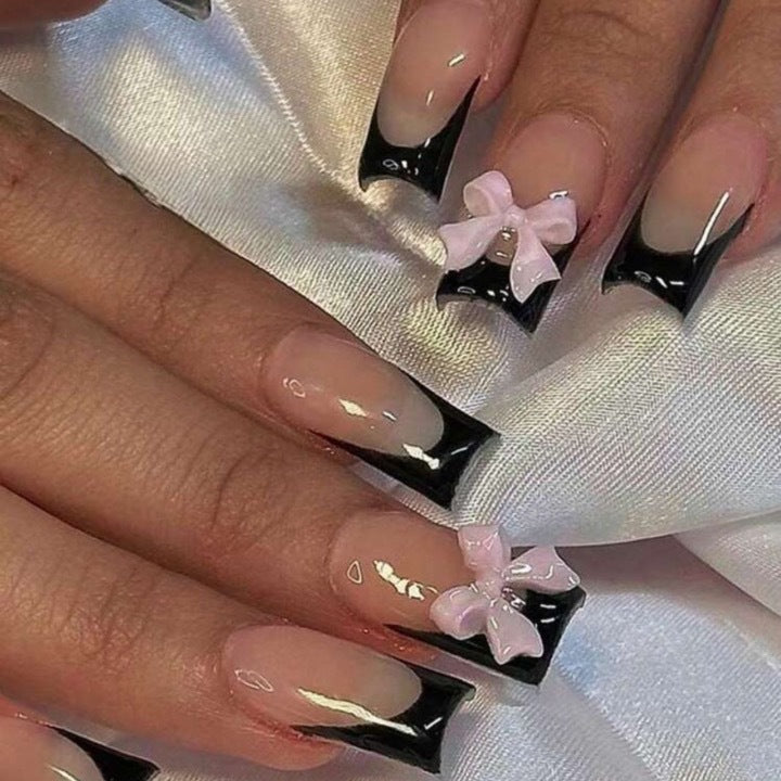 Artificial nail tips with bow design Stornfield
