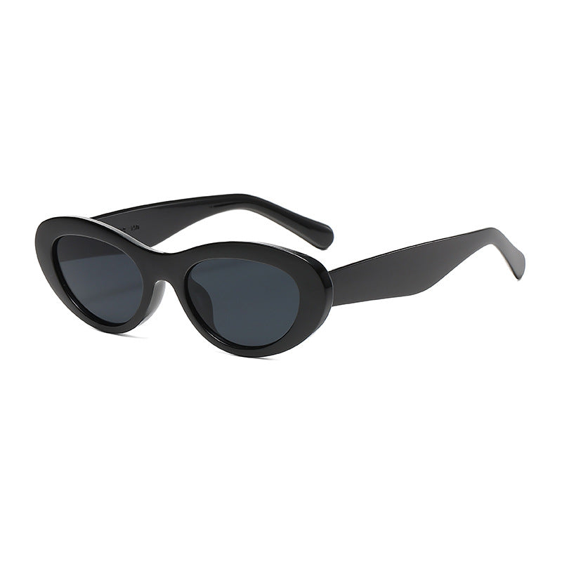 Ladies' fashionable sunglasses in elegant cat-eye style Stornfield