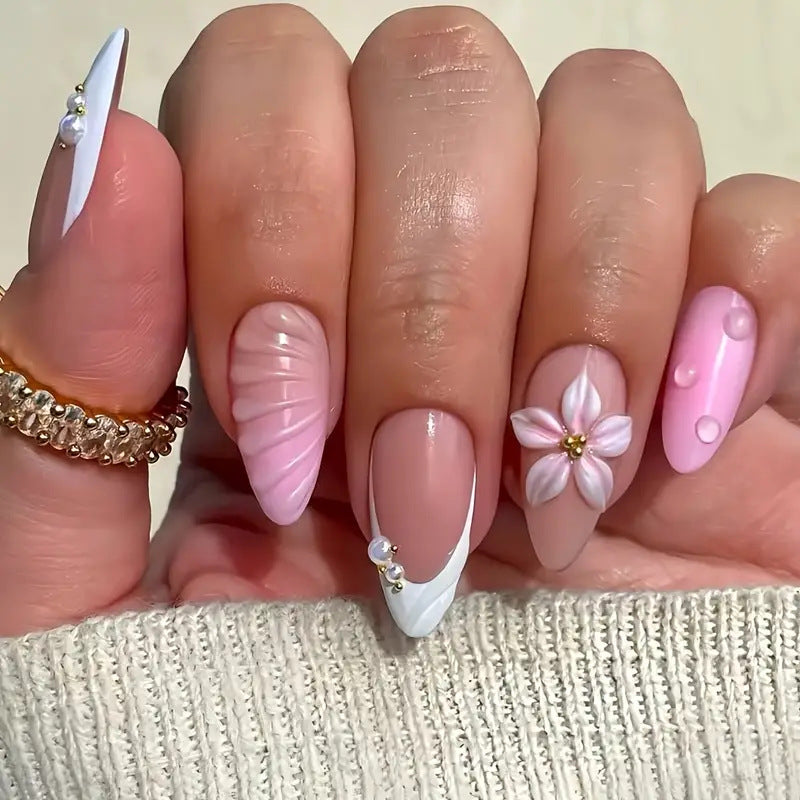 Artistic Floral Design Press-On Nail Set Stornfield