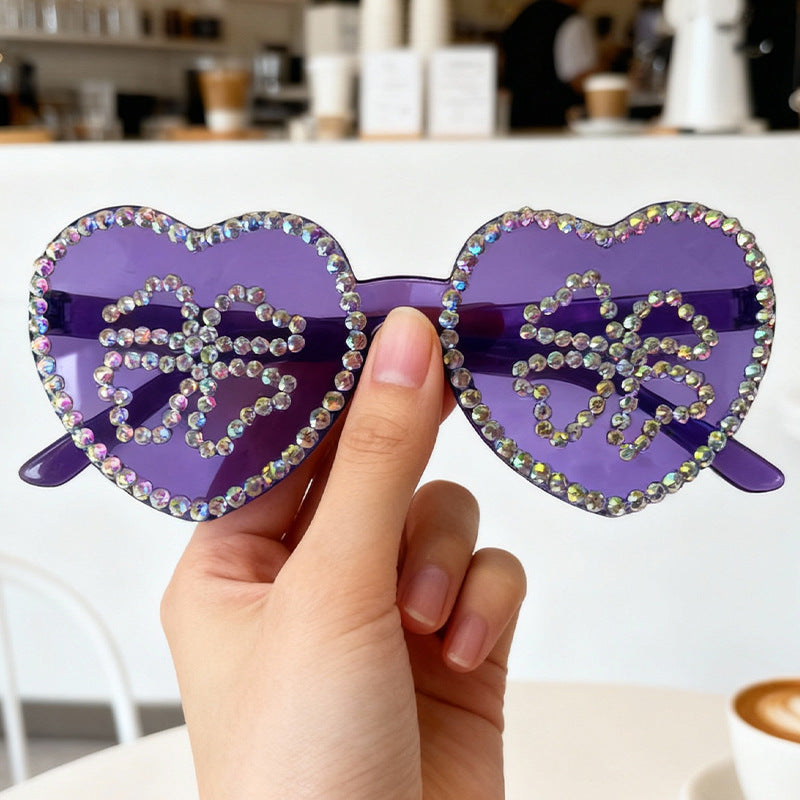 Glamorous Heart-Shaped Rhinestone Sunglasses Stornfield