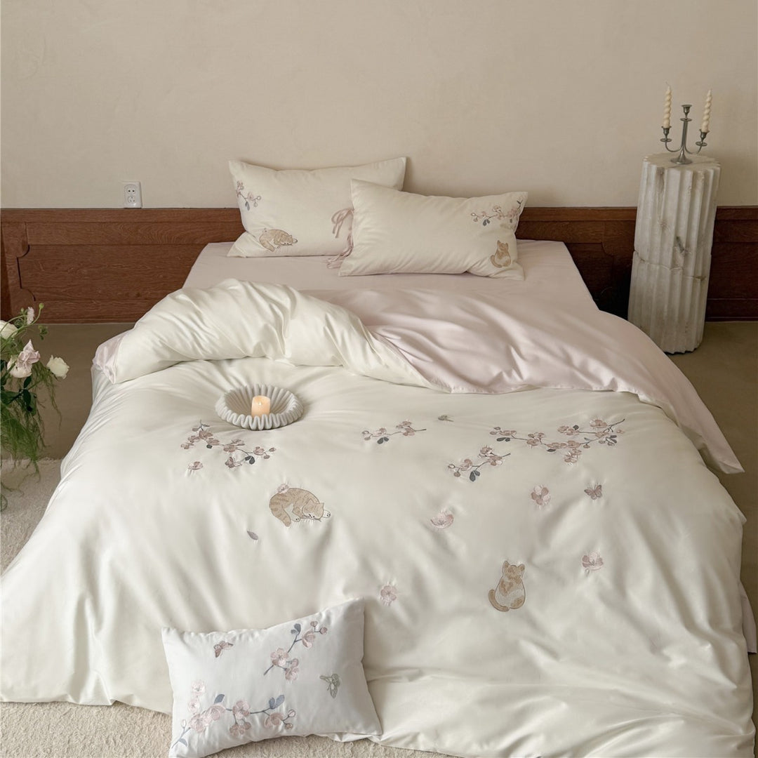 Luxurious Embroidered Satin Duvet Cover Set with Floral and Cat Motif