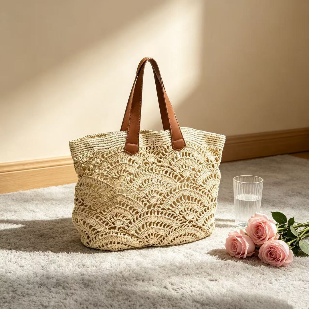 Braided beach bag with leather handles Stornfield