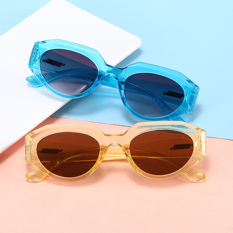 Ladies Fashion Vintage Sunglasses in Distinctive Design Stornfield