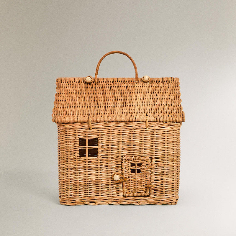 Playful storage basket in house design Stornfield