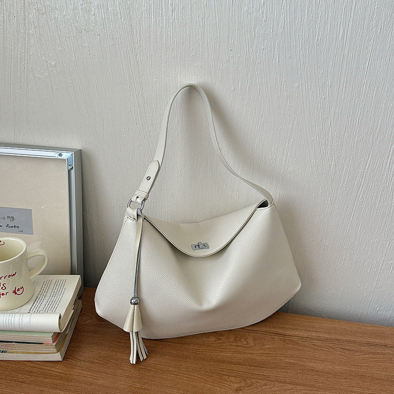 Elegant Textured Handbag