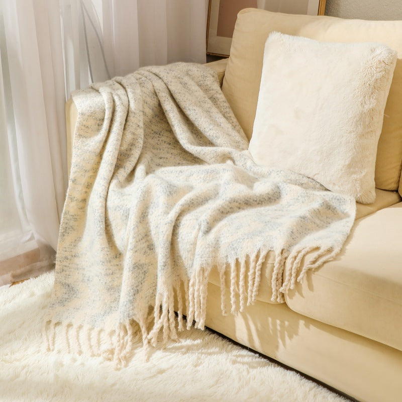 Ladies elegant and cozy blanket with fringes Stornfield