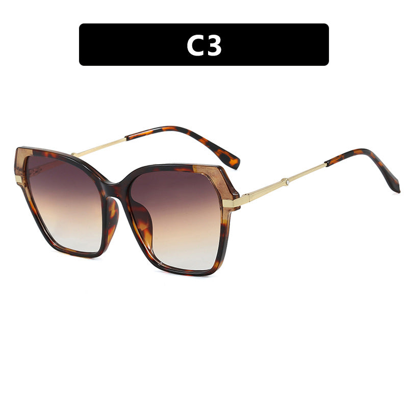 Ladies square sunglasses with elegant metal frame and protective UV filter Stornfield