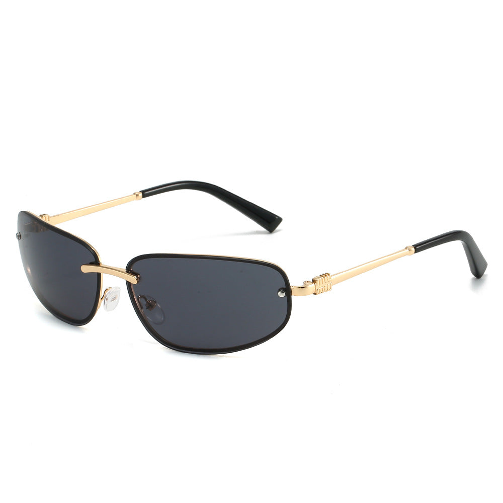 Luxurious Vintage-Inspired Gradient Sunglasses Stornfield