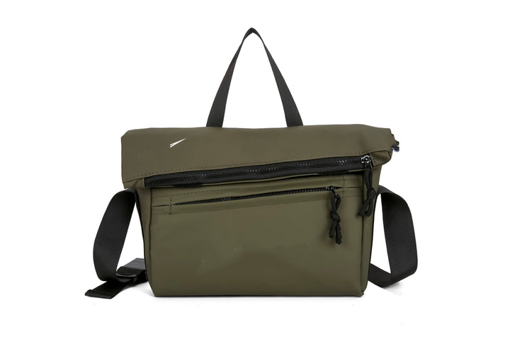 Multifunctional shoulder bag with multiple practical compartments Stornfield