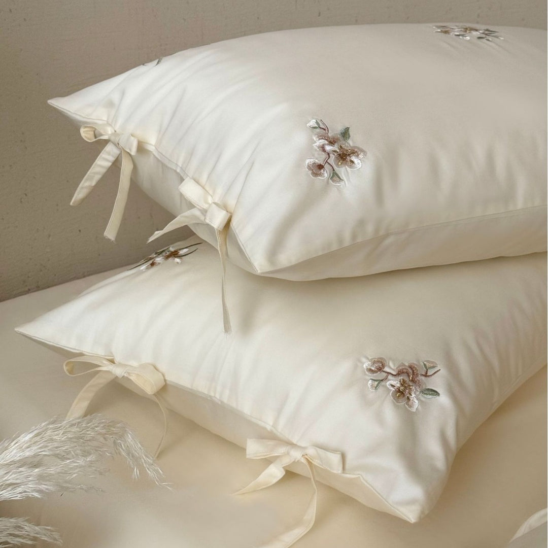 Luxurious Satin-Feel Embroidered Duvet Cover Set with Decorative Corner Ties