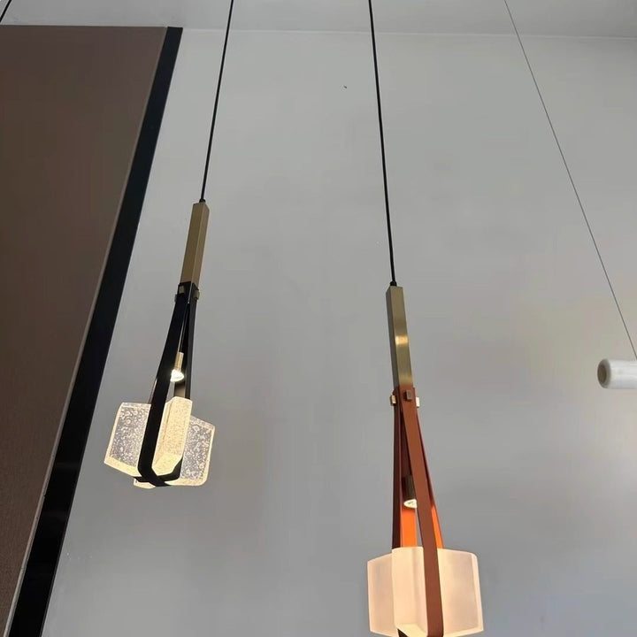 Modern Adjustable Pendant Light Fixture
